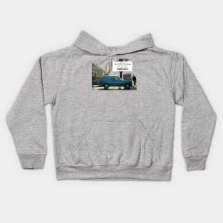 TRIUMPH HERALD COURIER VAN - brochure Kids Hoodie